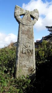 Fig. 13 Four Hole Cross