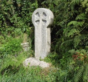 ig. 21 Modern cross at Newlyn East