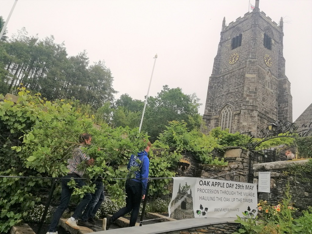 Liskeard OCS Attendance at St Neot Oak Apple Day