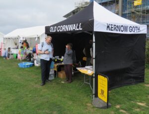 Kernow Goth promoting and selling 'Old Cornwall' books
